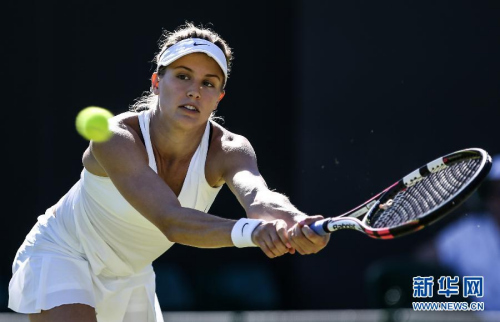 �������ذ��´�ͳ��ɳ��¶��ɫ���µ������ⷣ