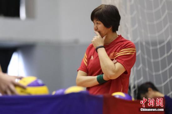 ������ͷ���д�ĸ���飺��Ƣ�����ٴ���Ա��Ů��