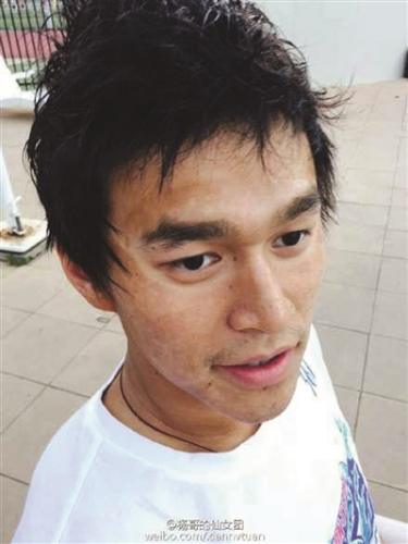 孙杨变“沧桑大叔”见到照片直呼:这是什么鬼(图)