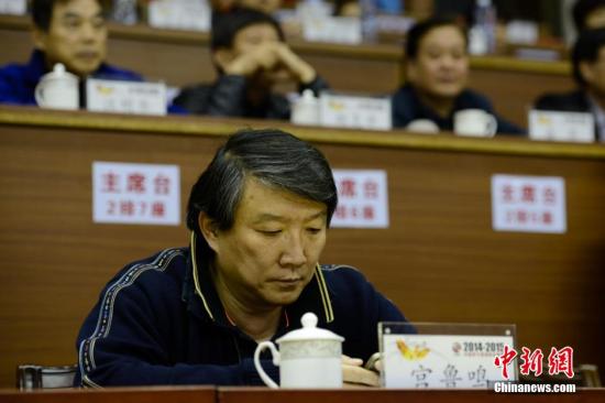 男篮抵长沙备战亚锦赛宫帅:希望毛主席保佑