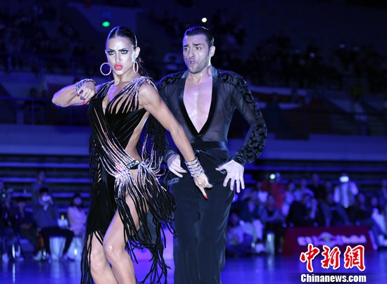 ����������Ϻ������������ڼ�����ȫ������