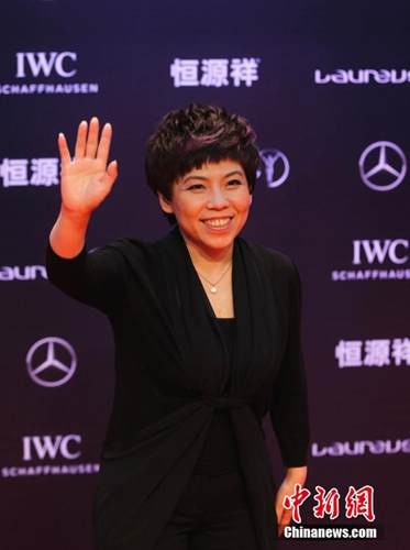 法大公布“兼职教授聘任办法”称邓亚萍符合条件