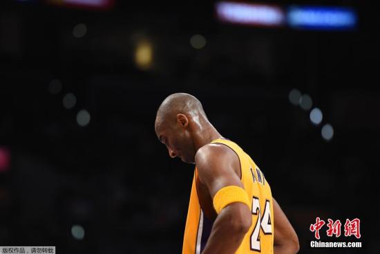 科比受到底特律球迷英雄般礼遇再见那些恩怨情仇