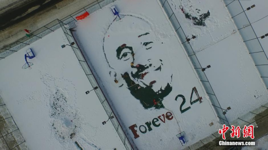 �й���ѧ��ѩ�������¾��Ʊ���Ʒ����ȫ��䶯