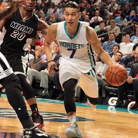 林书豪又换发型留油头自称最像少林武僧(图)