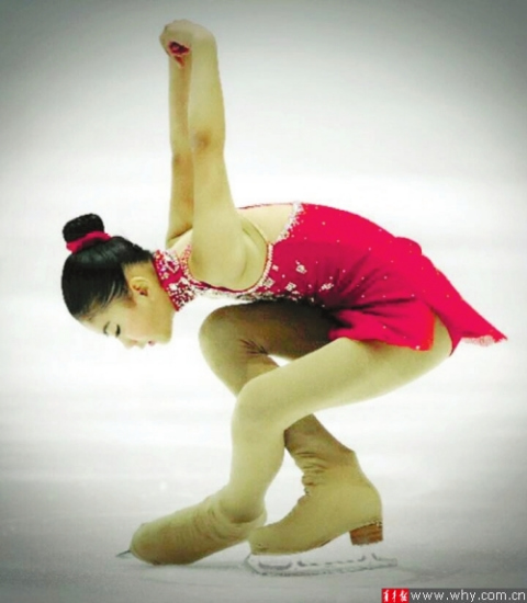 上海单人滑选手长相甜美被誉为“下一个金妍儿”
