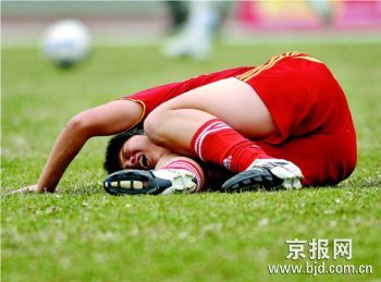 女足大胜但代价惨重 马晓旭受重伤奥运前途未卜