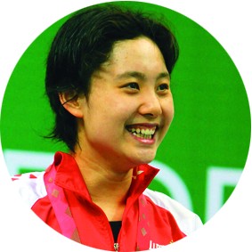 7    陈倩要做恒星   上半年的全国游泳冠军赛上,16岁青岛小嫚陈倩