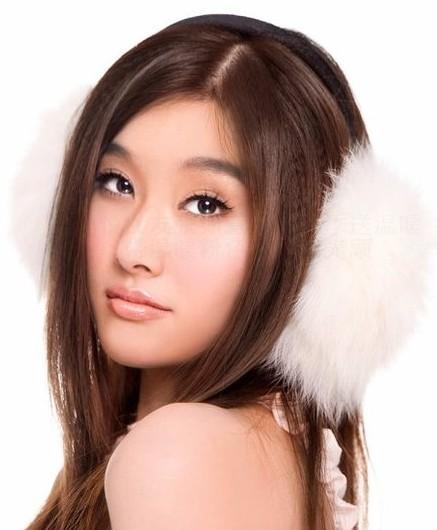 张如意最新靓照曝光 粉色诱惑清纯可爱(组图)(4)