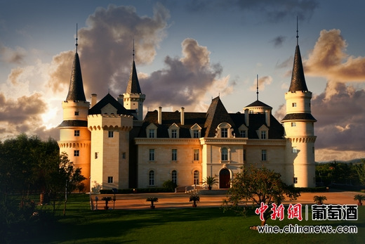 ��ԣ120����ʷ���£���ʮ�����й����ѾƲ�������