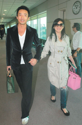 中新网3月22日(陈思清)2011年娱乐圈首场"重头戏"大s和汪小菲婚礼