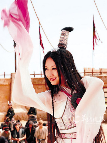 大宝钗白冰自述出道史称从没遇过潜规则3