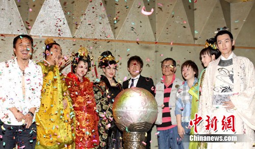 ����ͼ�ڡ����ӽ�����������ԱΪ�������Կ�ͷ