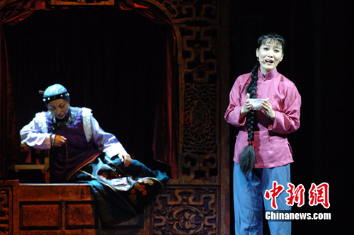 白毛女首轮演出结束谭晶亲和版喜儿获赞图3