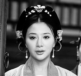 阎惜娇(熊乃瑾饰)