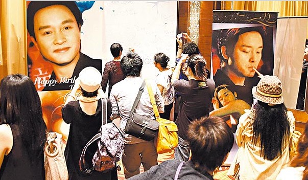 �Ź���55��ڤ�ٷ�˿�조���ջᡱֿ���ƺ׵�δ��ϯ