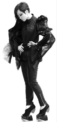 �ܱʳ�����ƻ����MV�Ը����ı���ȫ��߶ȴ�ͼ��