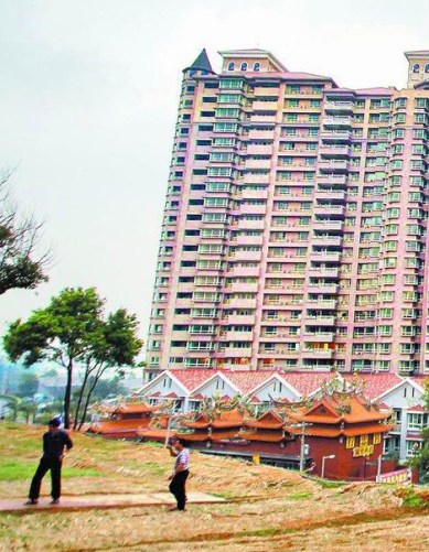 �ܽ��׺�լ�۾��䡰�۷ء���ĸ�߸濪������թ��ͼ����3��