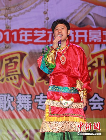 ����ͼ���δ����������֣���Ҫֻ�˽��̨�ܽ��ף�3��