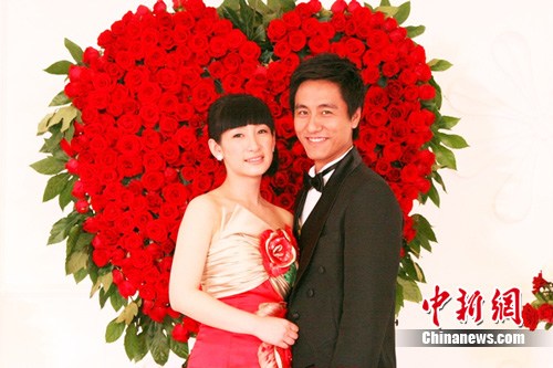 《再过把瘾》成婚恋缩影 黄勐戏里不忍"打"秦海璐