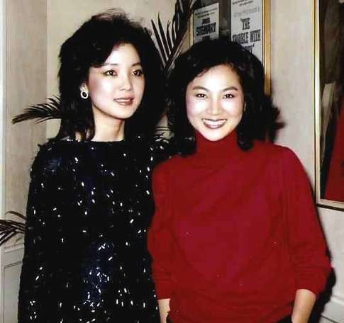 凤飞飞邓丽君珍贵合影曝光 两大"天后"曾齐名(图)(6)