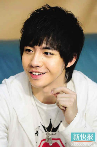 传俞灏明复出重拍《春天》 天娱:他还在养伤(图)