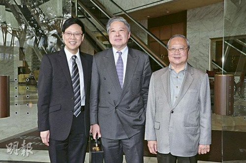 陈志云邀无线商台高层共赴午宴 左右逢源相谈甚欢(2)