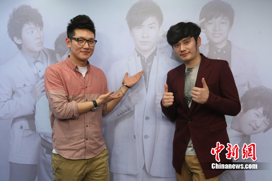 田源(左)与钱枫