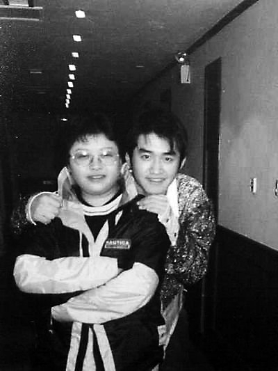 韩红初恋男友曝光 传其因拒进音乐圈两人渐行渐远