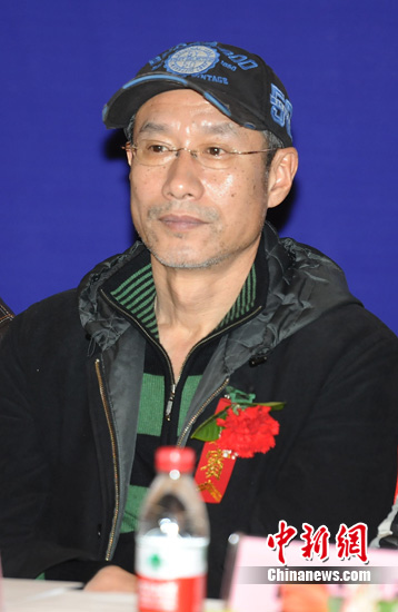 ��ϣϣִ��3000����ͯ�硶�ɳ������ա���ͼ����4��