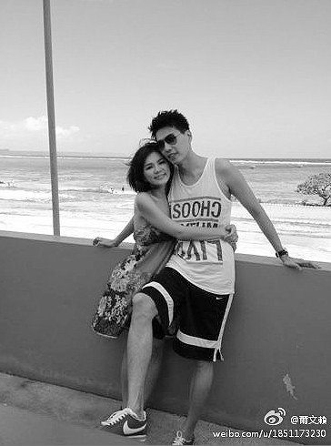 EllaΪ���������׺��Ϲ�����ɹ˽������ʾ����ͼ��