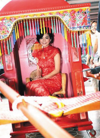 Ella����æ�����ɴ�ͳ��ʽ���⡰�������߸߹ҡ�