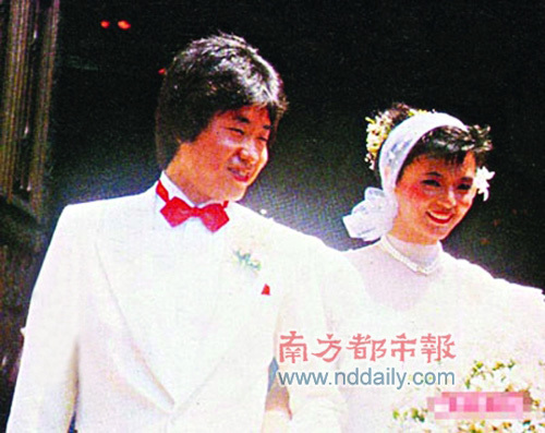 陈玉莲觉得与周润发,陈超武的两段感情已离她远去,如今她专心修行,拍