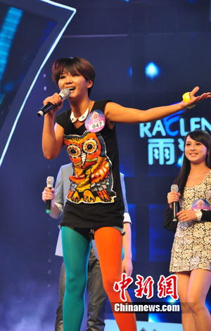 "天籁之声"吸引原生态歌手 佤族"小黑"受瞩目(图)