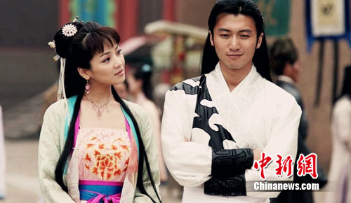 斯琴高丽《情不悔》mv曝光 与谢霆锋演绎生死恋