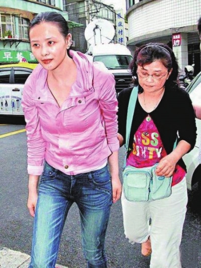 Ů������������7�¼��ͳ����Ŵ�������ץ��ͼ��