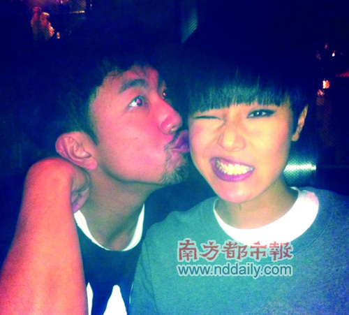 刘浩龙被杨受成指责"愚蠢" 亲何韵诗脸照曝光(图)