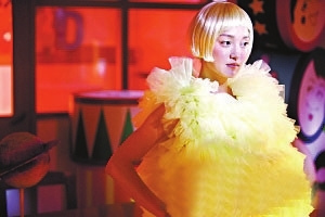 ��Ѹ�׶���սһ���������뾮��Ȼ������ð���