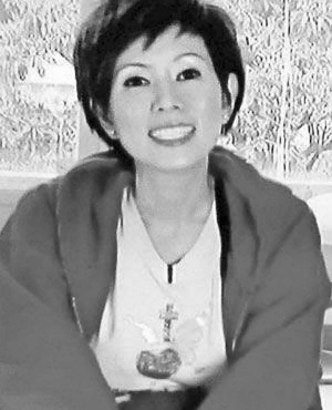 �޻۾���ǰǿ��ʹ��¼�����ɷ�粽����������