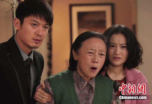 《女人的颜色》三角关系对峙芦芳生陷双危机