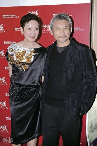 施南生否认与徐克离婚传闻不被谣言影响心情(图)