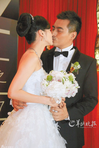 明星结婚或隐秘小心或张扬大胆 多数女星奉子成婚(8)