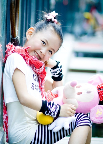 童星吴文煜《他们对我说》推出 温情寄语留守儿童