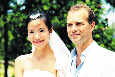 Ů����Linda����Ҹ���ʵ���ˡ�СŮ�������롱