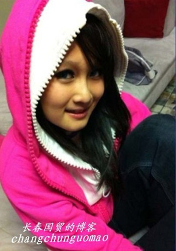 �Ա�ɽ15��Ů���������عⳤ�������ഺ������ͼ��