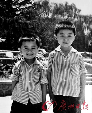 亲哥哥曝孟非初恋往事:老婆是初中同班同学(图)