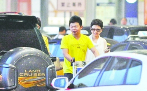 ���Ļ��������ع�̳�ĸ��Բ���ӻ�ʮ��Т˳��ͼ��