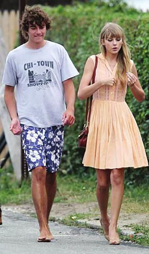 ��̩�ա�˹������̸��������������Ϻ���ǣ��