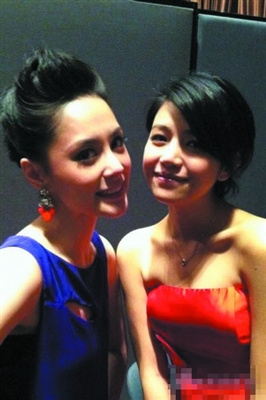 ����ϣɹ�밢���Ըк���2�˷�˿����Ϊż�����