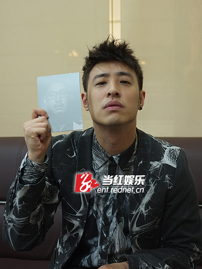 ����ض԰���û�㽣�����ϲ����Ů���Ầ�ߣ�ͼ��